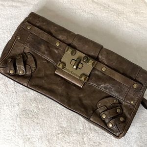 Vintage Juicy Couture with heavy hardware twist lock in excellent condition